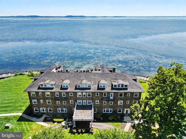 300 Commerce St Unit C, Havre De Grace, MD 21078