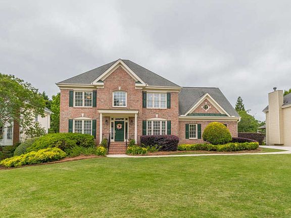 3rd image of 1545 Carrington Ct