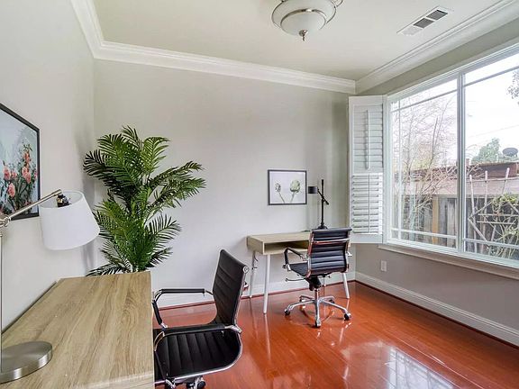 4th image of 10560 S Tantau Ave
