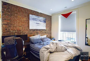 Rented by Bond New York