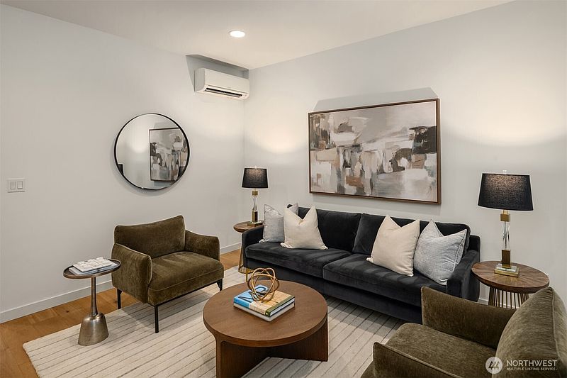 3rd image of 9553 Ashworth Avenue N #B
