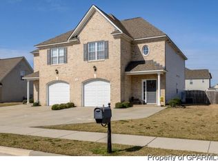 2200 Dove Dale Dr #B, Greenville, NC 27834