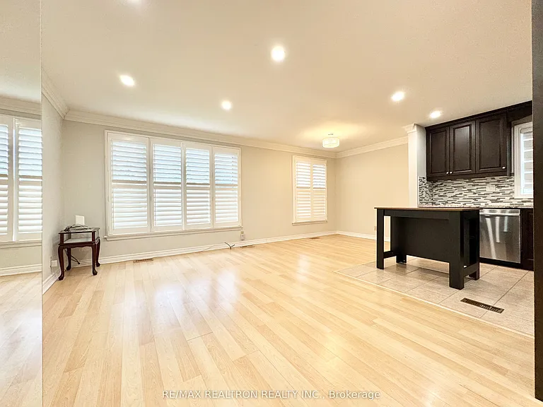 173 Norfolk Ave — Photo 3