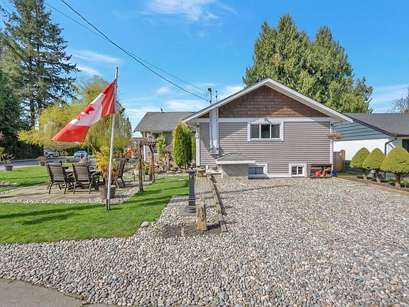 3rd image of 21199 River Rd