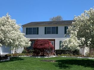 10 Chestnut Trl, Flemington, NJ 08822