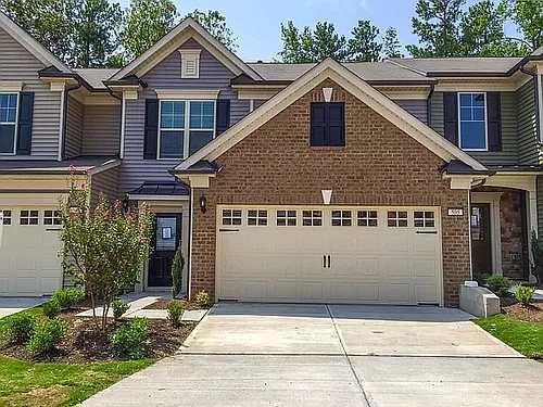 505 Brier Crossings Loop Photo 1