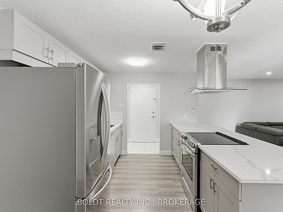 4th image of 264 Grantham Ave #107
