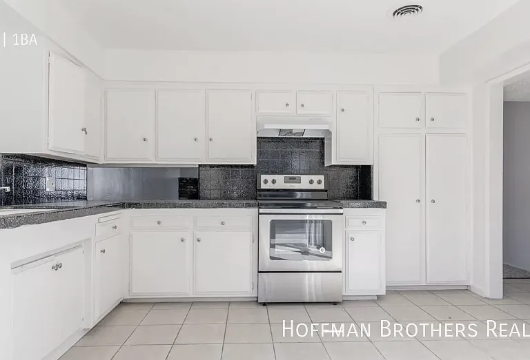 3634 Dana St #3634 — Photo 2