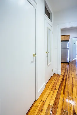 Rented by Compass | media 36