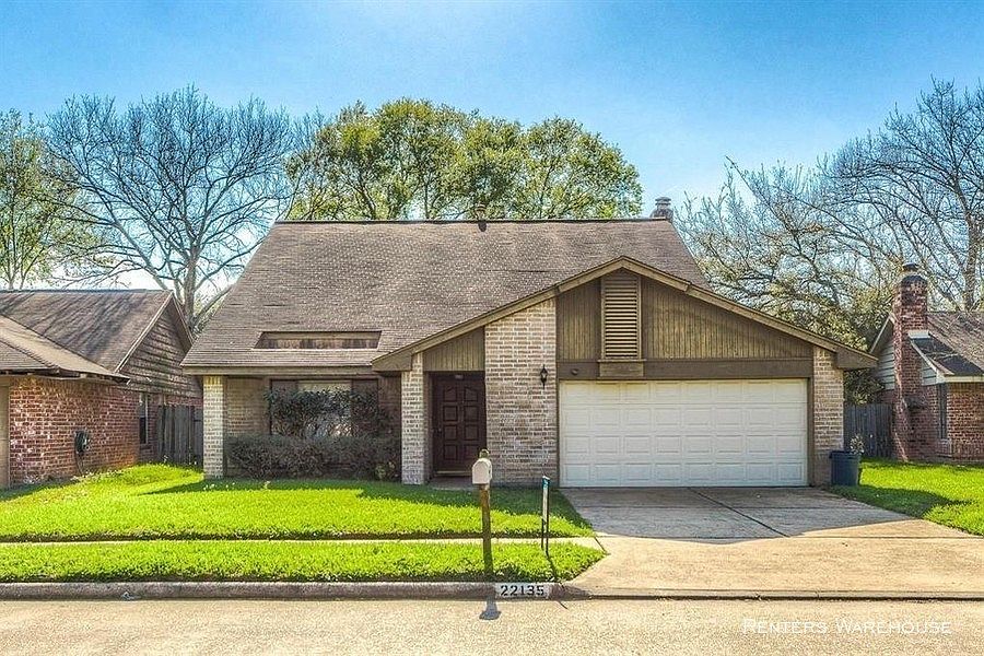 1st image of 22135 Birch Valley Dr