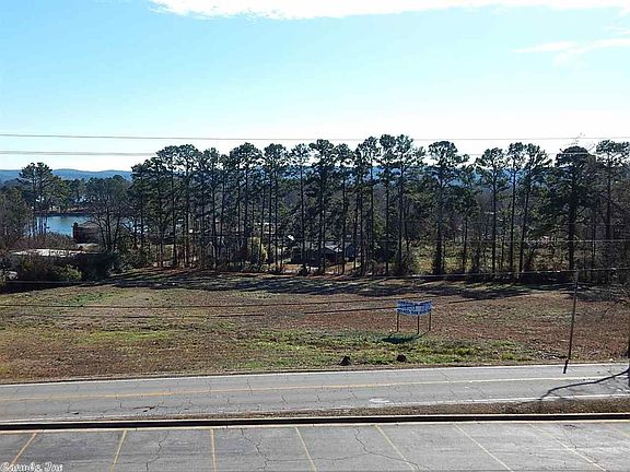 5th image of 109 Hamilton Oaks Dr