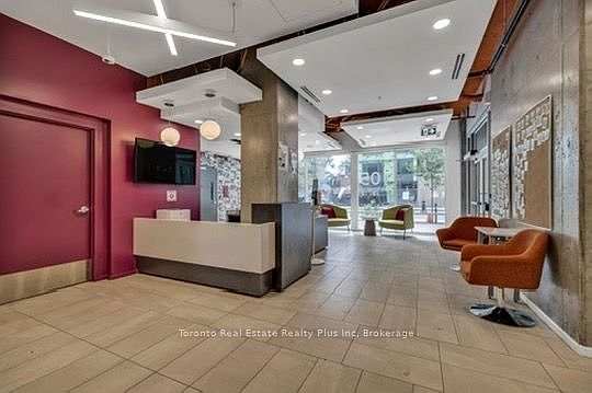 3rd image of 105 Champagne Ave S #1918