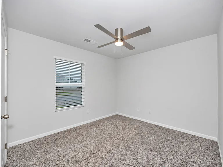 18776 Wicklow Cir — Photo 7