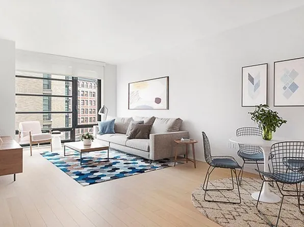 580 Washington St #614, Boston, MA 02111