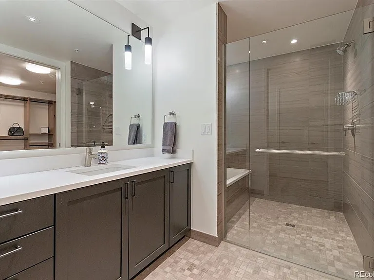 1750 Wewatta St #1538 — Photo 20