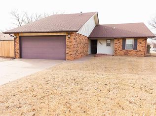 112 S Eufaula Dr, Enid, OK 73703