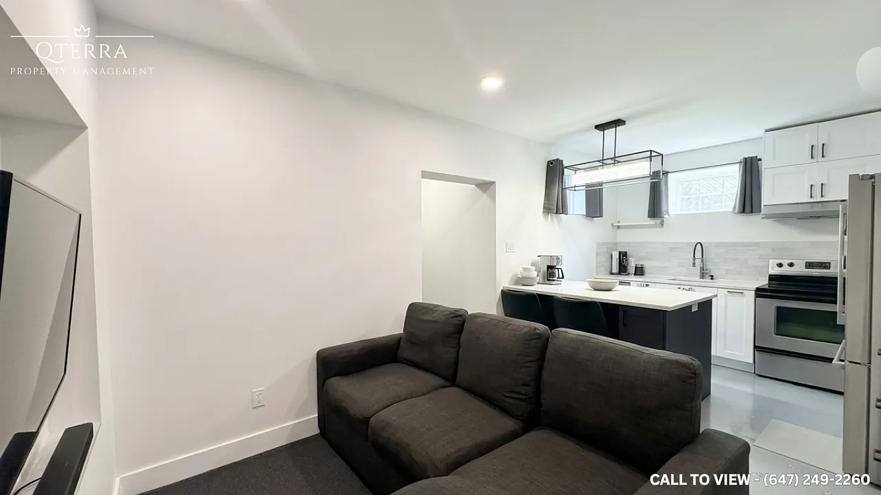 2 bed, 715 sqft, $2,150 — Photo 1