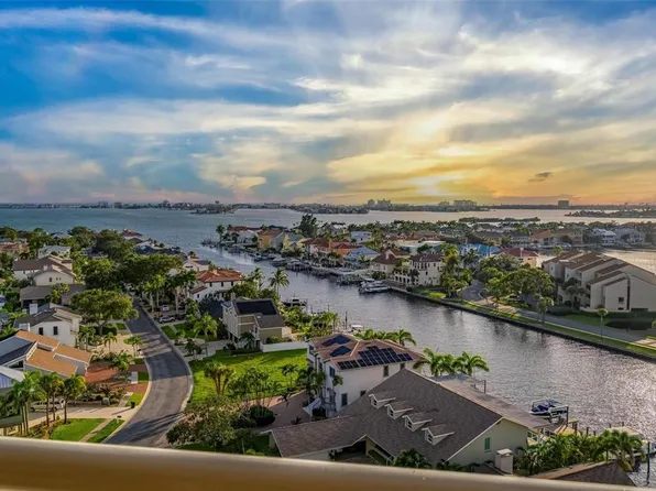 5950 Pelican Bay Plz S #Penthouse 2d, Saint Petersburg, FL 33707