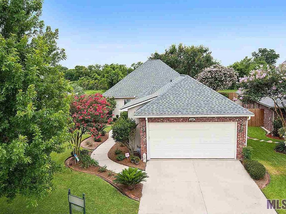 1st image of 5256 Courtyard Dr