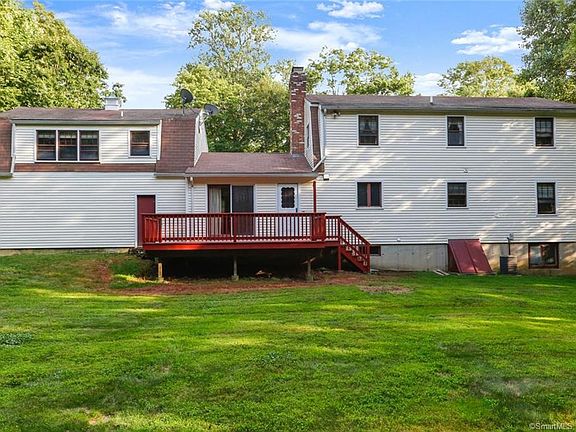 2nd image of 3 Bonita Dr