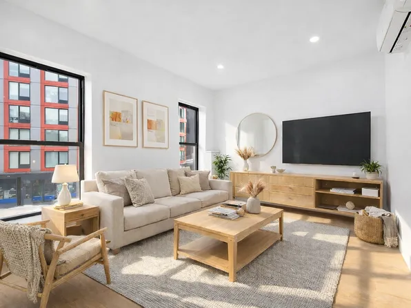 452 Dean Street image 1 of 7