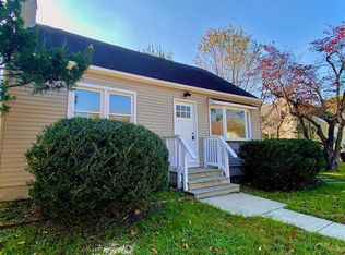 72 Roberts Ave, Clayton, NJ 08312