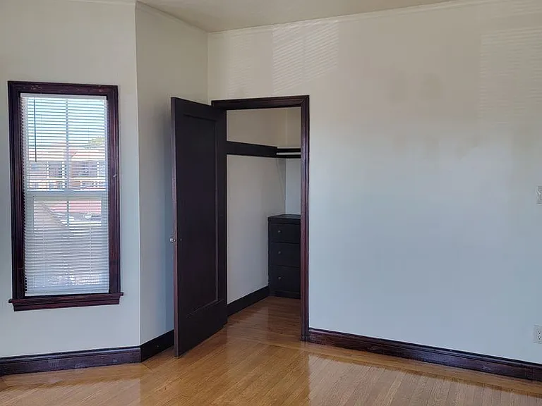 The Patricia Apartments — Photo 21