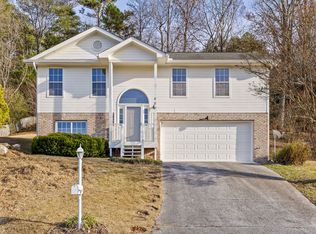 409 Cyndica Dr, Chattanooga, TN 37421