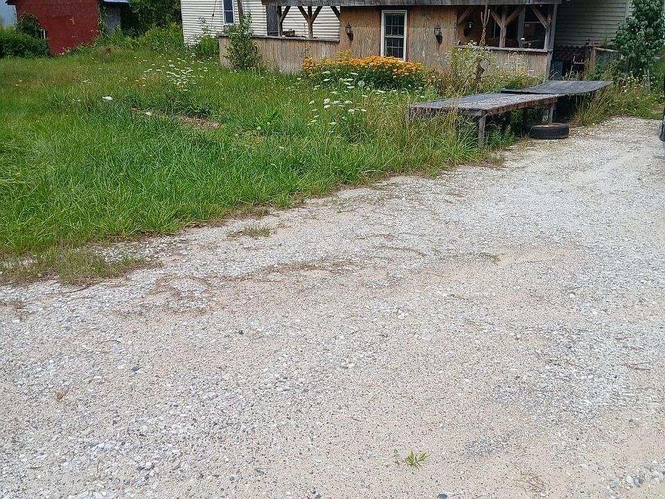 2nd image of 1017 Selleck Rd