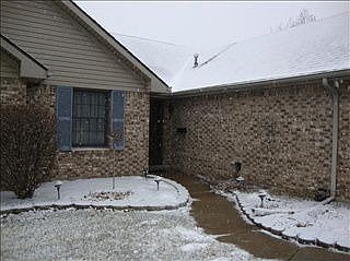 3rd image of 359 Winterset Dr