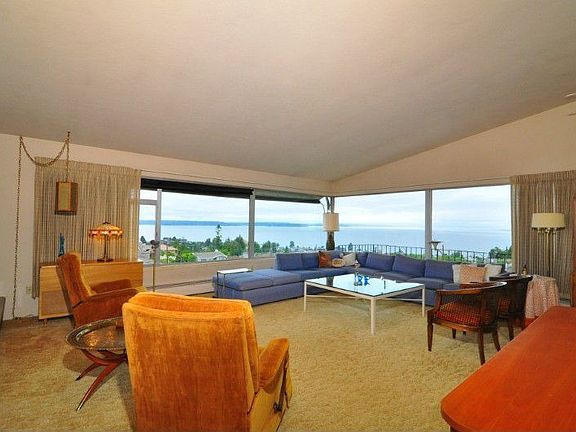 An amazing unobstructed view from the living room of the islands, Puget Sound and the Olympics