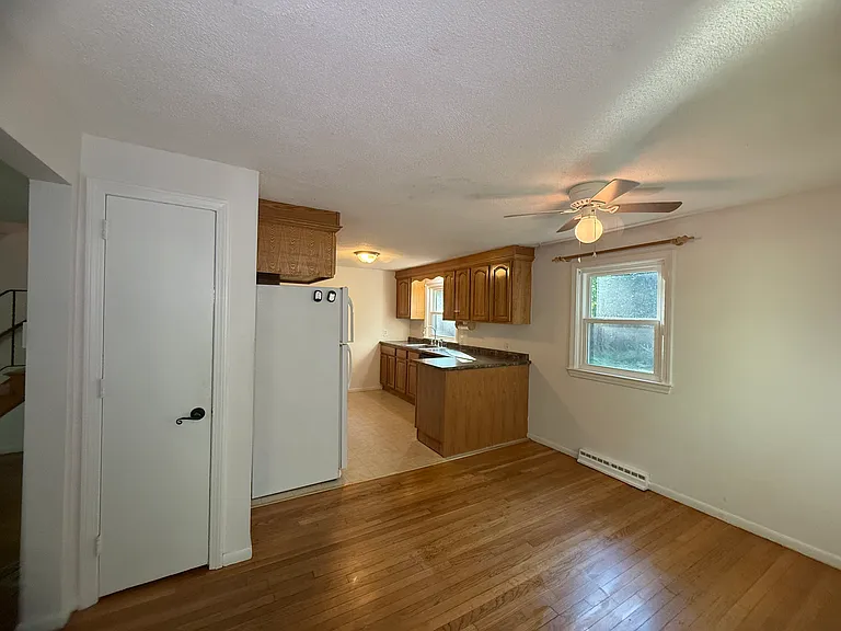 45 Richardson St — Photo 7