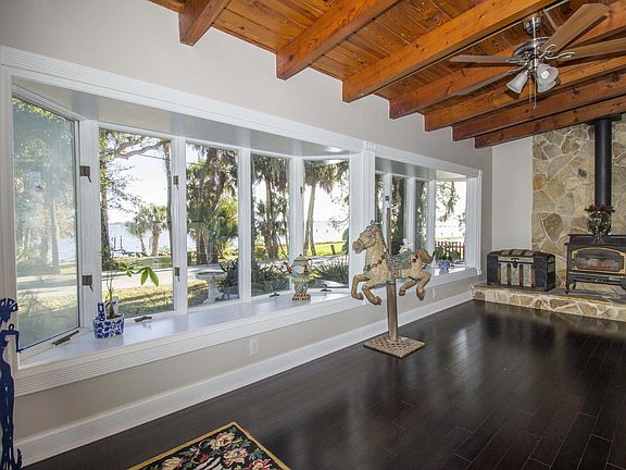 4th image of 4013 Indian River Dr