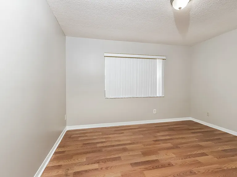 14480 Stirrup Ln — Photo 13