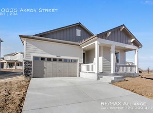 10635 Akron St, Commerce City, CO 80640