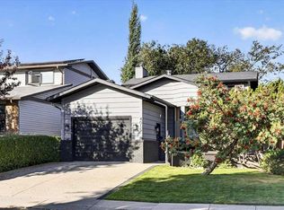 4015 E 45th St SW, Calgary, AB T3E6P2