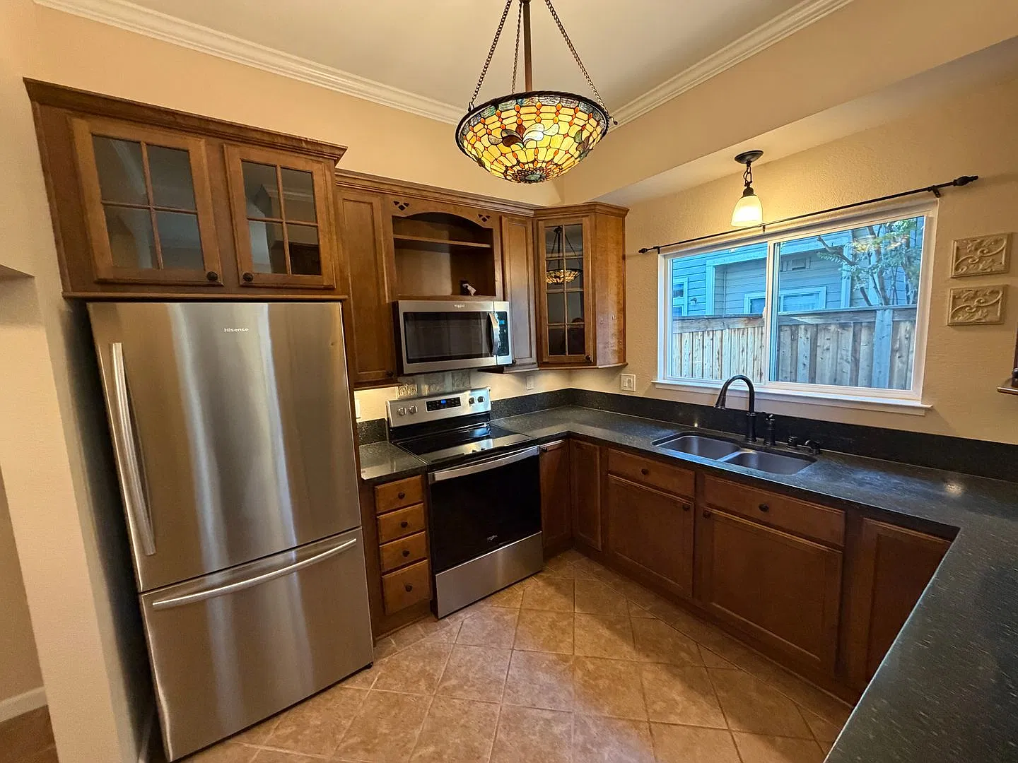 2-Bedroom Corner Townhome in Stonegate Woods, Davis — Photo 2