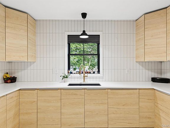5th image of 38 Heston Road