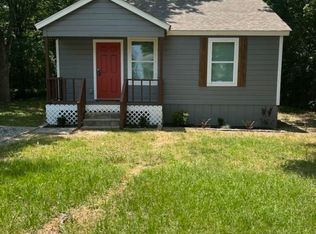 1310 W Maple St, Benton, AR 72015