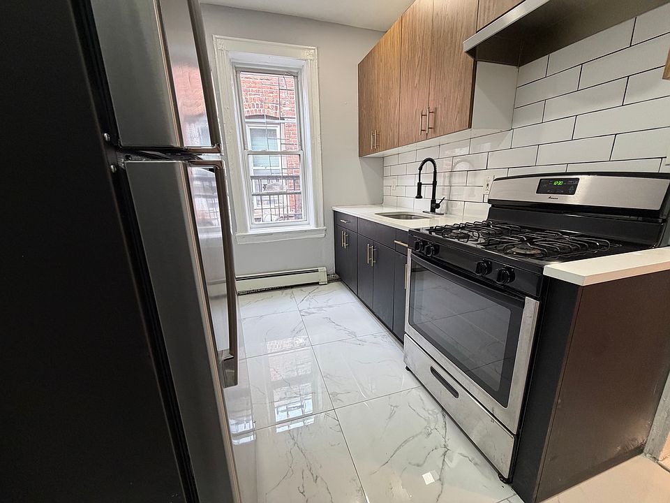 1st image of 237 Lexington Ave APT 3F