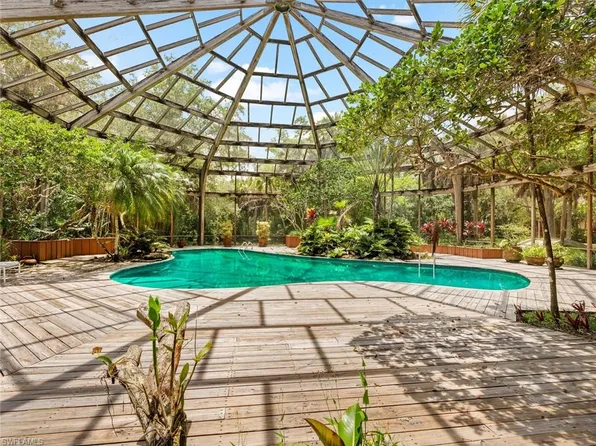 3720 Gail BLVD, NAPLES, FL 34104