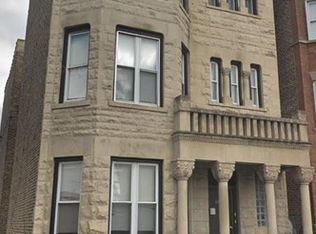 3132 W Warren Blvd APT 3, Chicago, IL 60612