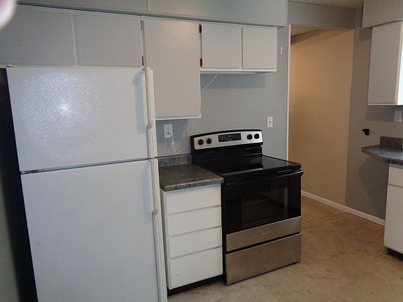4th image of 1260 S Bagley St