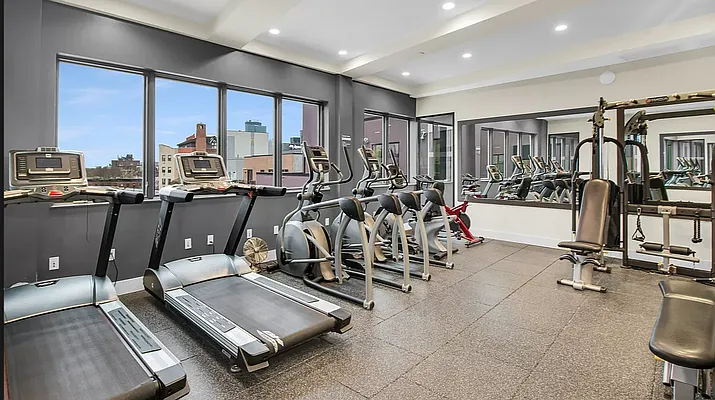 Rented by Farside Realty LLC | media 3