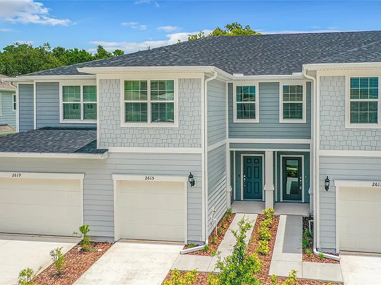 2615 Buena View Rd — Photo 2