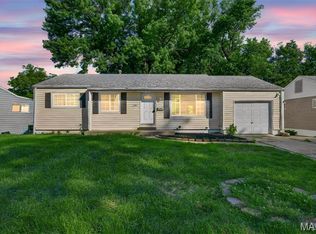 7243 General Sherman Ln, Saint Louis, MO 63123