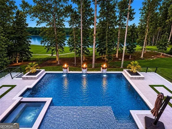 245 Traditions Dr, Alpharetta, GA 30004