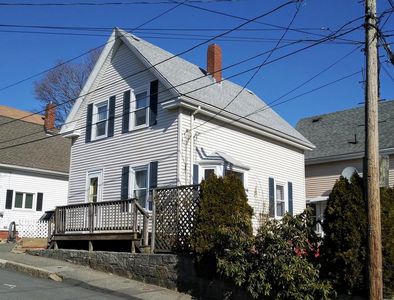 8 Myrtle Sq, Gloucester, MA, 01930