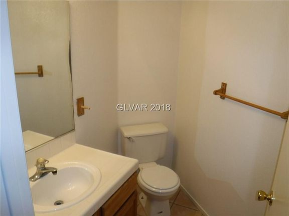 4th image of 1116 Daytona Ln
