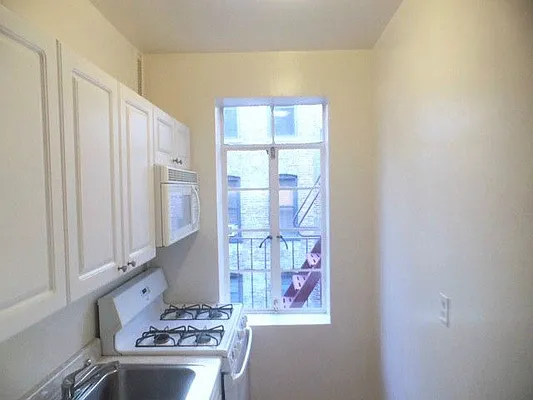 Rented by Sovereign Associates | media 22